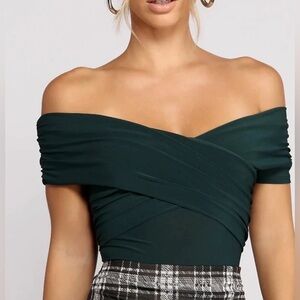 Windsor Simple Perfection Criss Cross Off Shoulder Hunter Green Bodysuit XL NWT